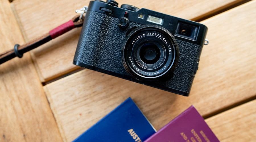 best cameras for travelling